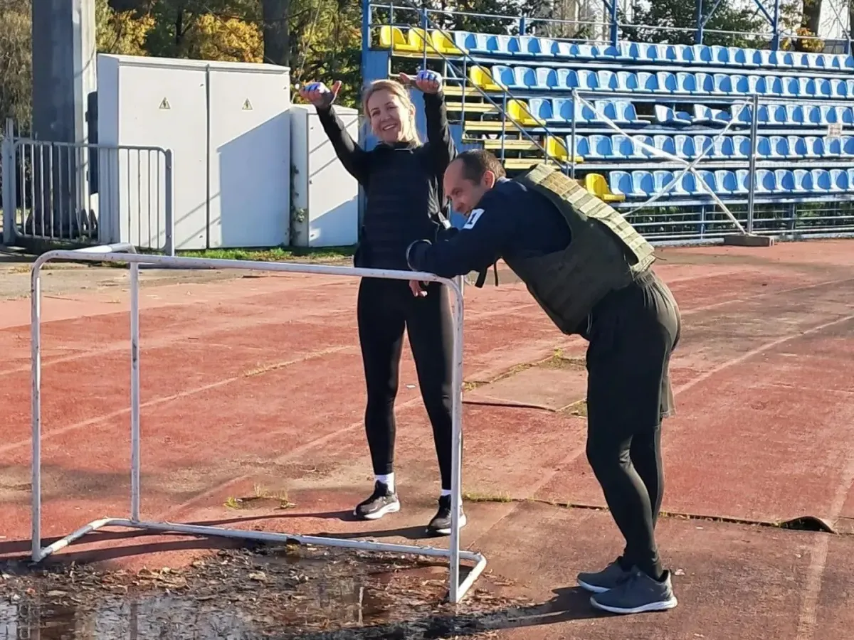 На Петровском стадионе определились участники финала «Эстафеты Героев 2026»