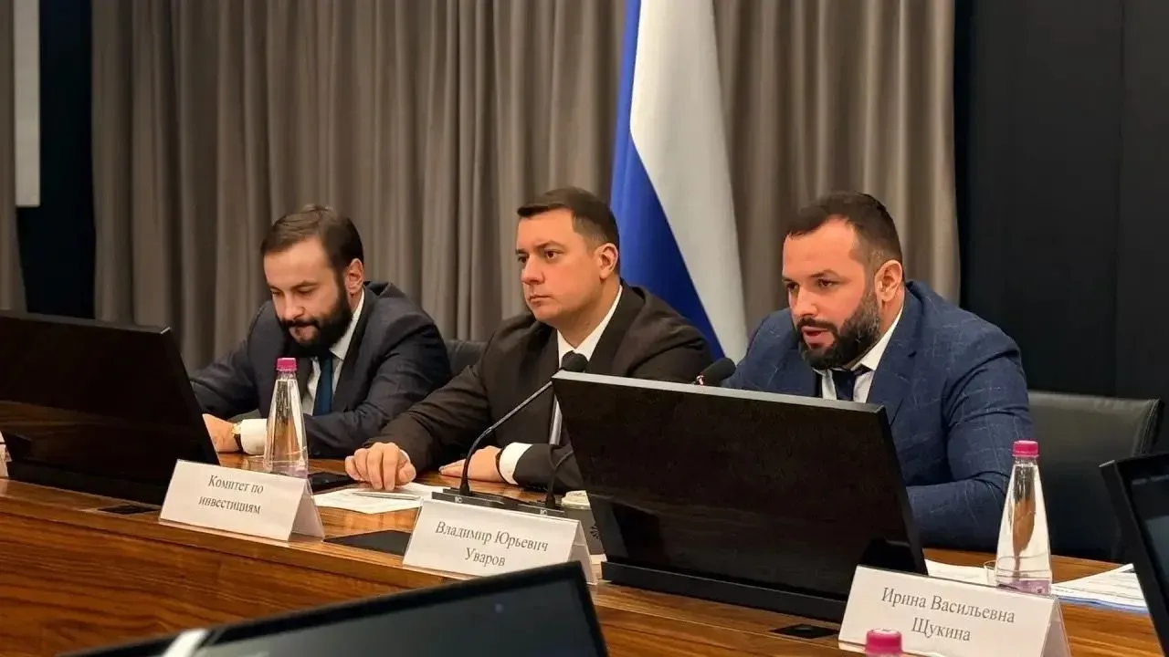 В Петербурге обсудили программу «Рубль за метр» и восстановление объектов наследия