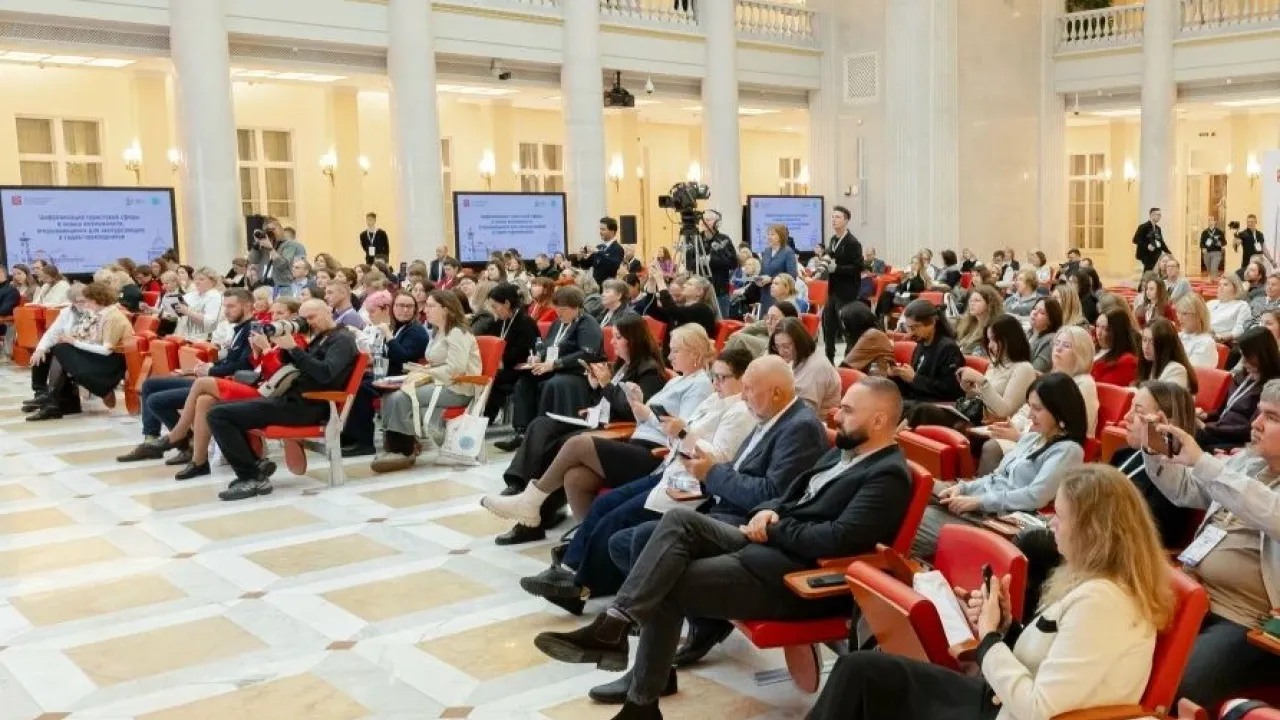 В Петербурге проходит форум экскурсоводов и гидов-переводчиков — Санкт-Петербург Сейчас