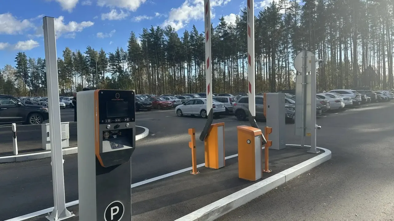 В Песочном обсудили работу автостоянки у онкокластера — Санкт-Петербург Сейчас