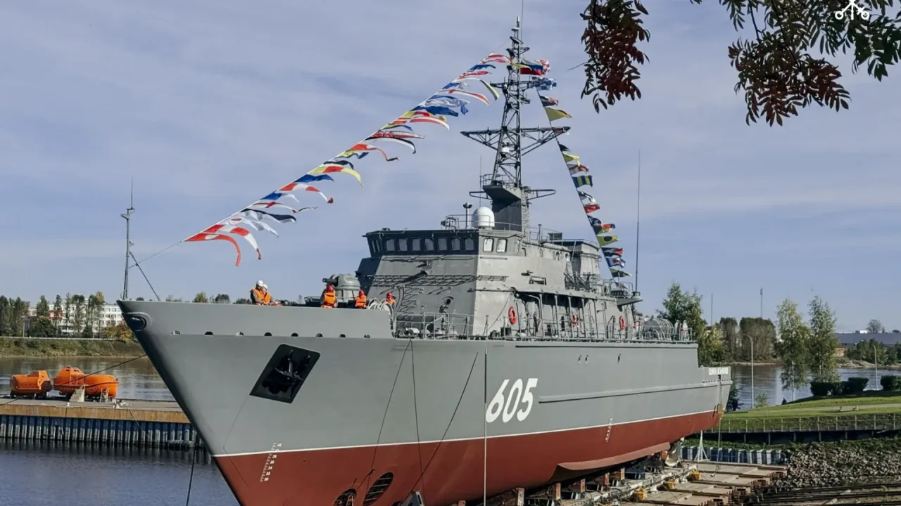 На Средне-Невском судостроительном заводе спустили на воду корабль «Семен Агафонов» — Санкт-Петербург Сейчас