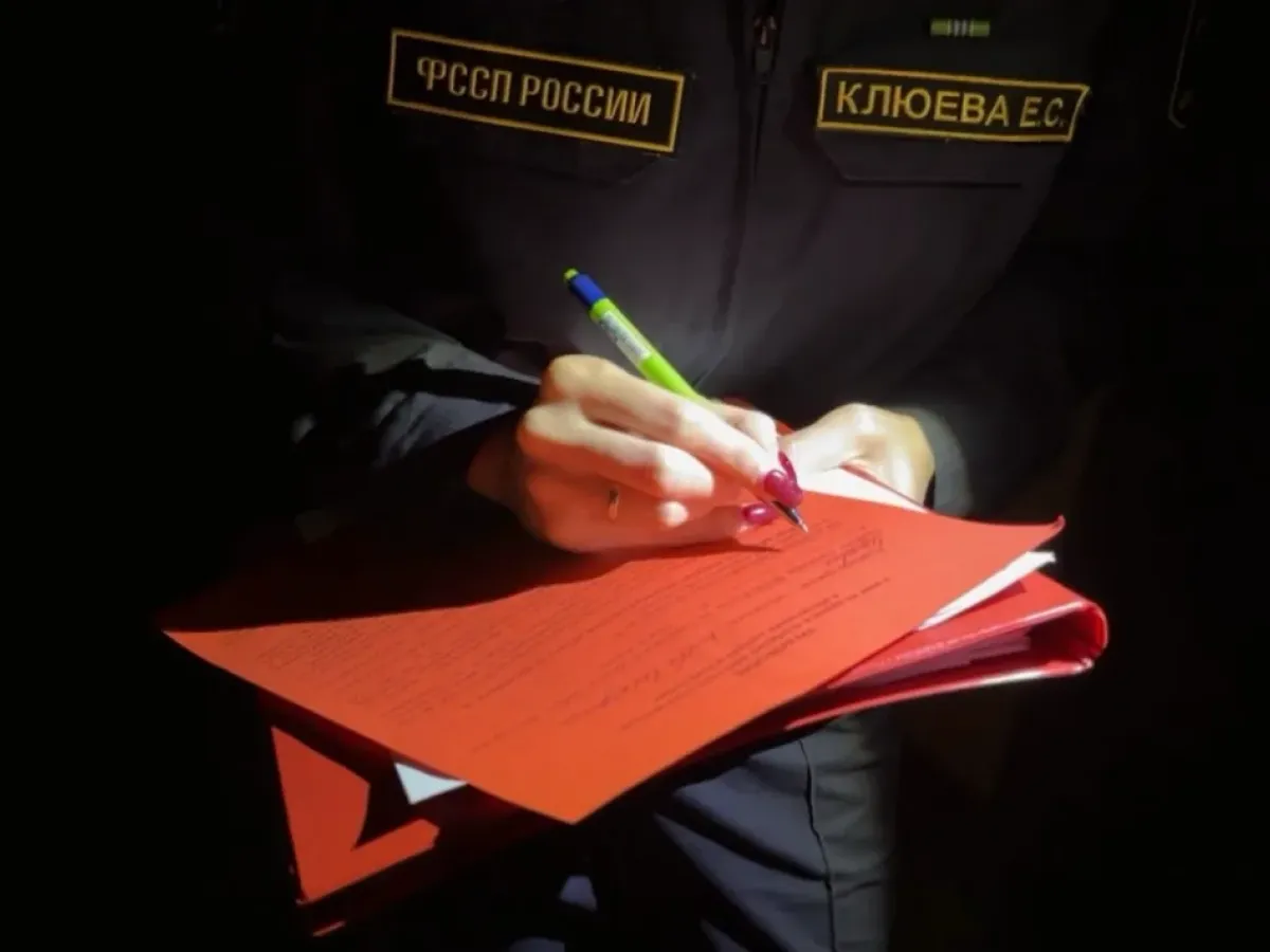 В Саратове приставы посетили организации-должников за коммунальные ресурсы