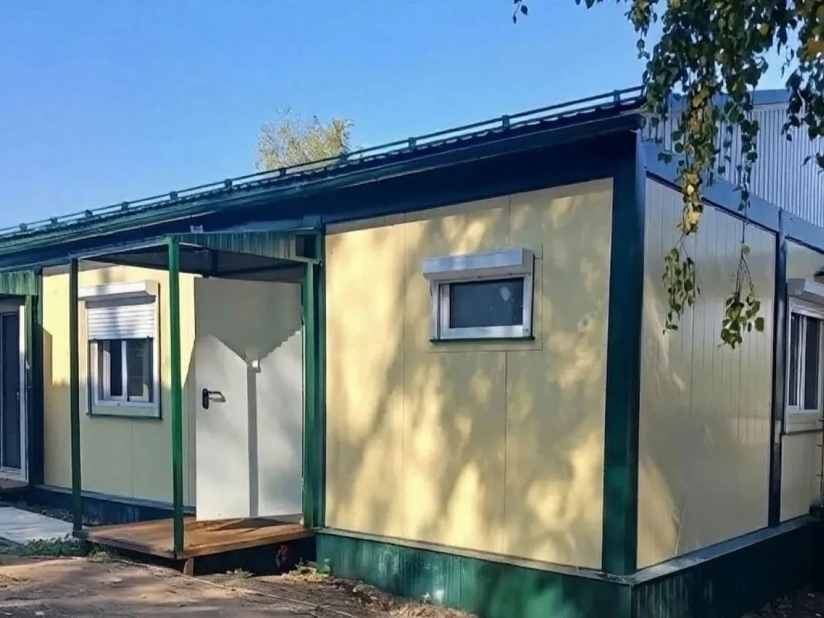 В Петровском районе завершили установку двух модульных ФАПов