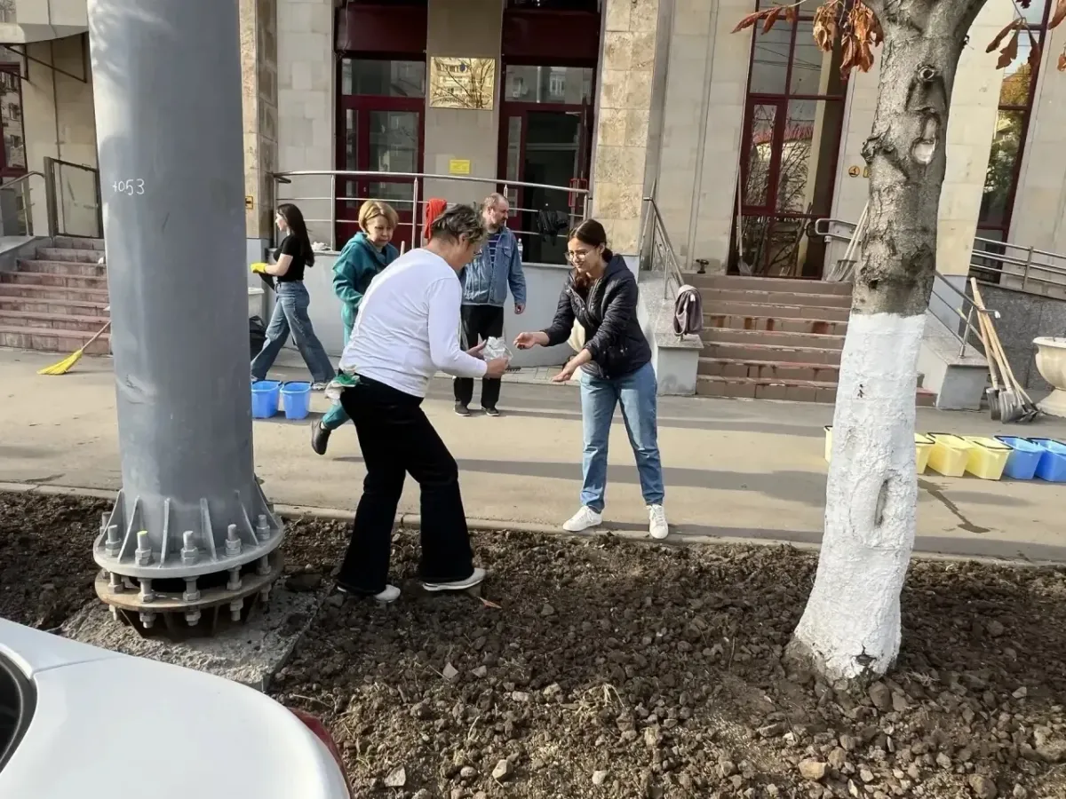 Минтруда и соцзащиты области присоединилось ко второму общеобластному субботнику