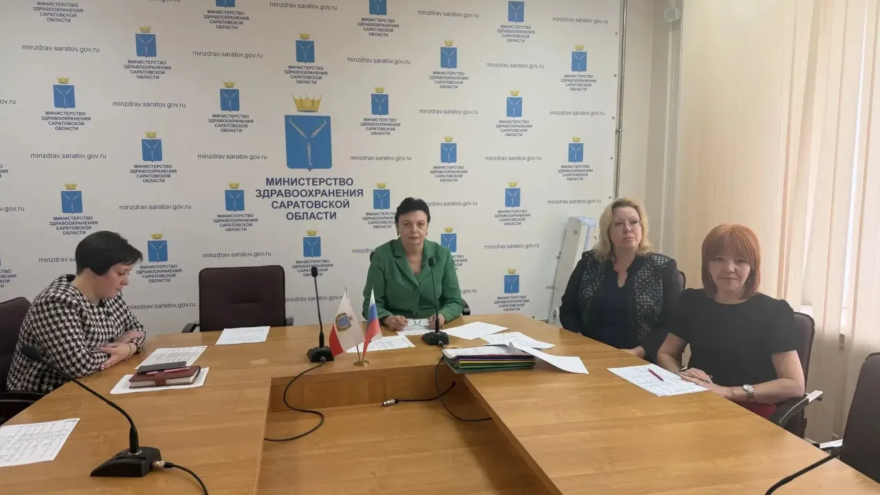 В шести районах области трудоустроены новые врачи по программе «Земский врач» — Саратов Сейчас