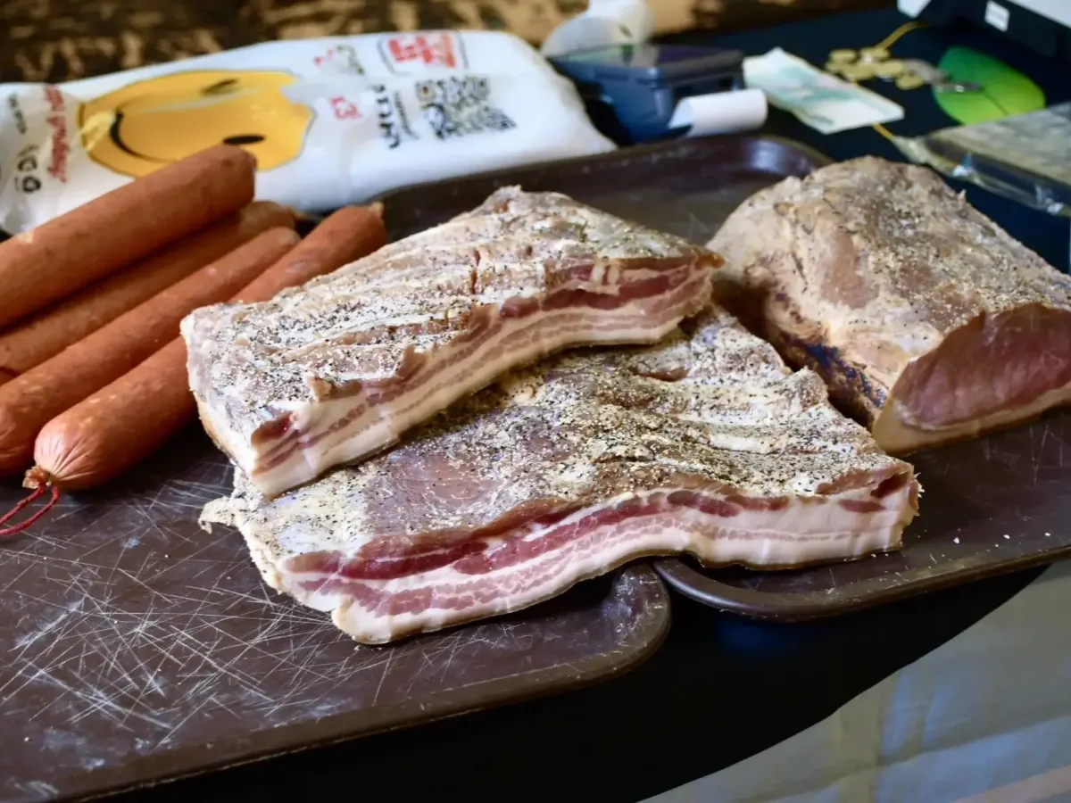 В Администрации Смоленского округа прошла фермерская ярмарка «Вкусная пятница»