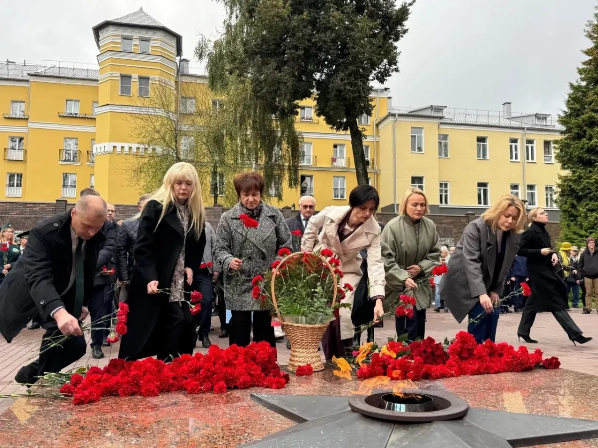 В Смоленске отметили 83-ю годовщину освобождения города и начали празднование Дня города