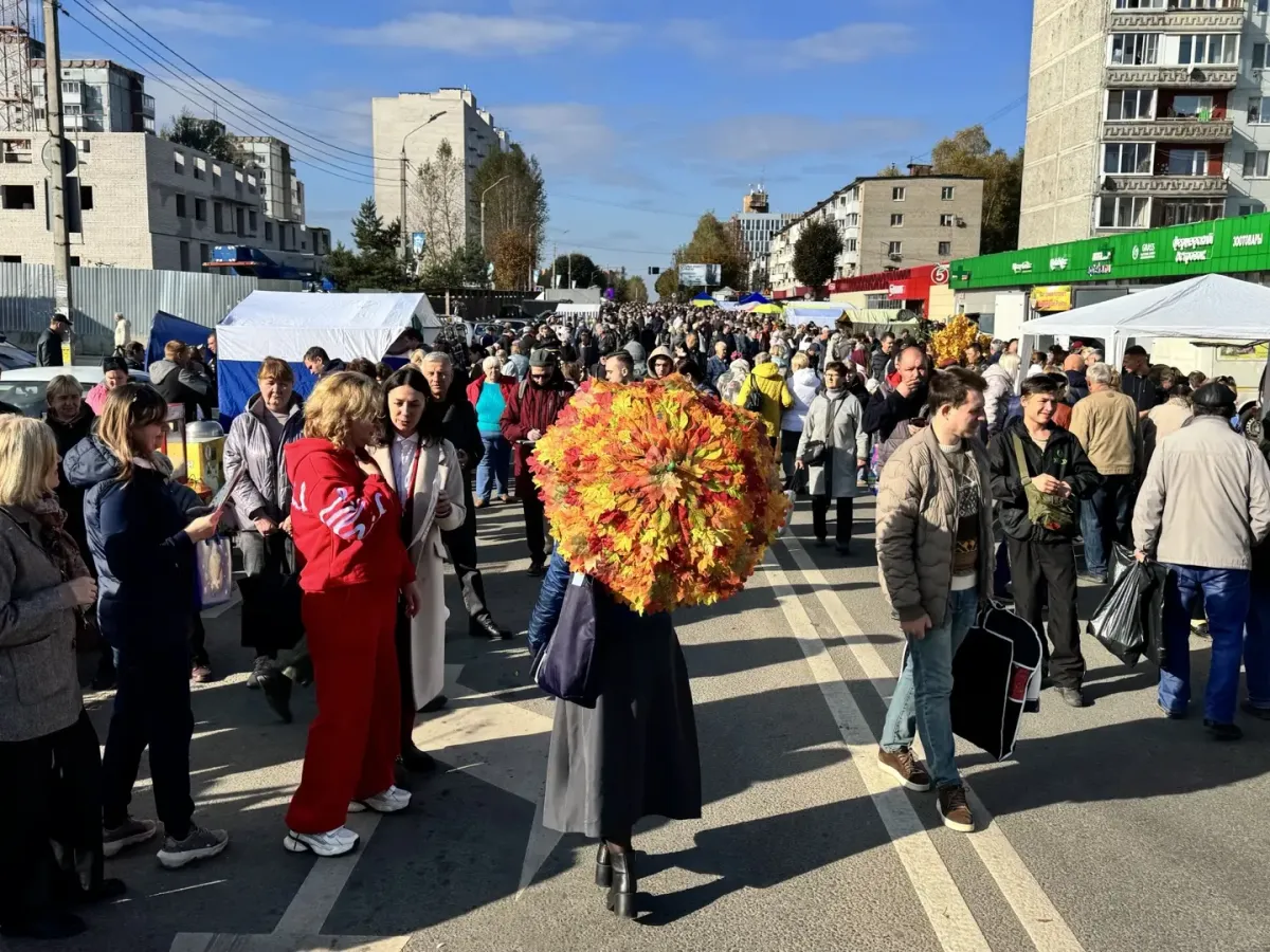 В Смоленске прошли осенние сельхозярмарки на трёх площадках