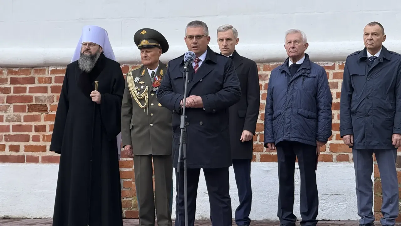 В Смоленске отметили 83-ю годовщину освобождения города и начали празднование Дня города — Смоленск Сейчас