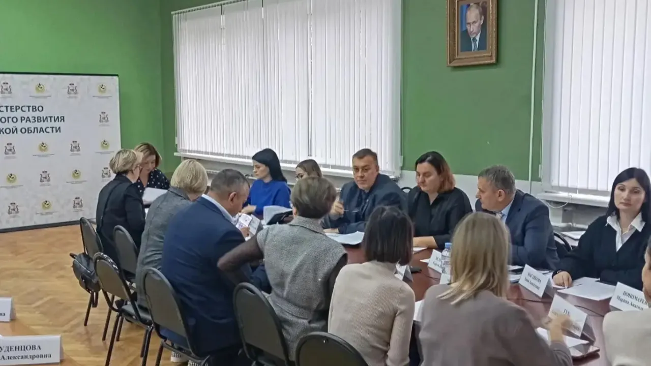 В Смоленской области обсудили обоснованность пребывания детей в соцучреждениях — Смоленск Сейчас