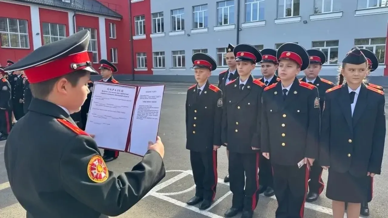 В Смоленском кадетском корпусе 73 кадета приняли торжественное обещание — Смоленск Сейчас