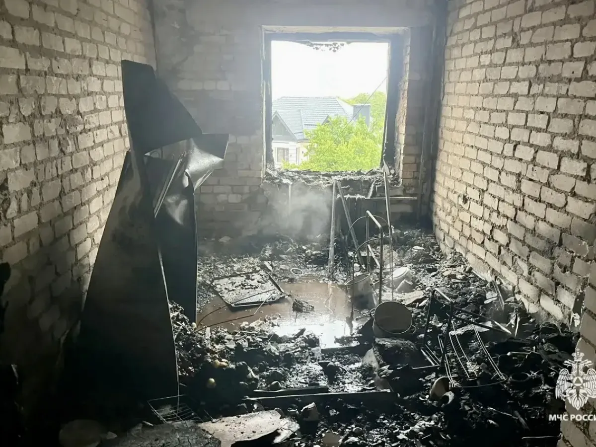 В Горячеводском пожарные спасли 5 человек из горящей многоэтажки