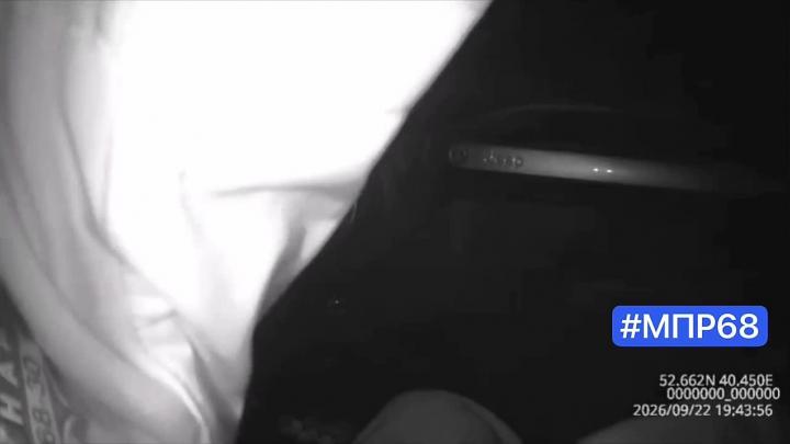 В Петровском округе на ночном рейде остановили автомобиль с заряженным оружием — Тамбов Сейчас