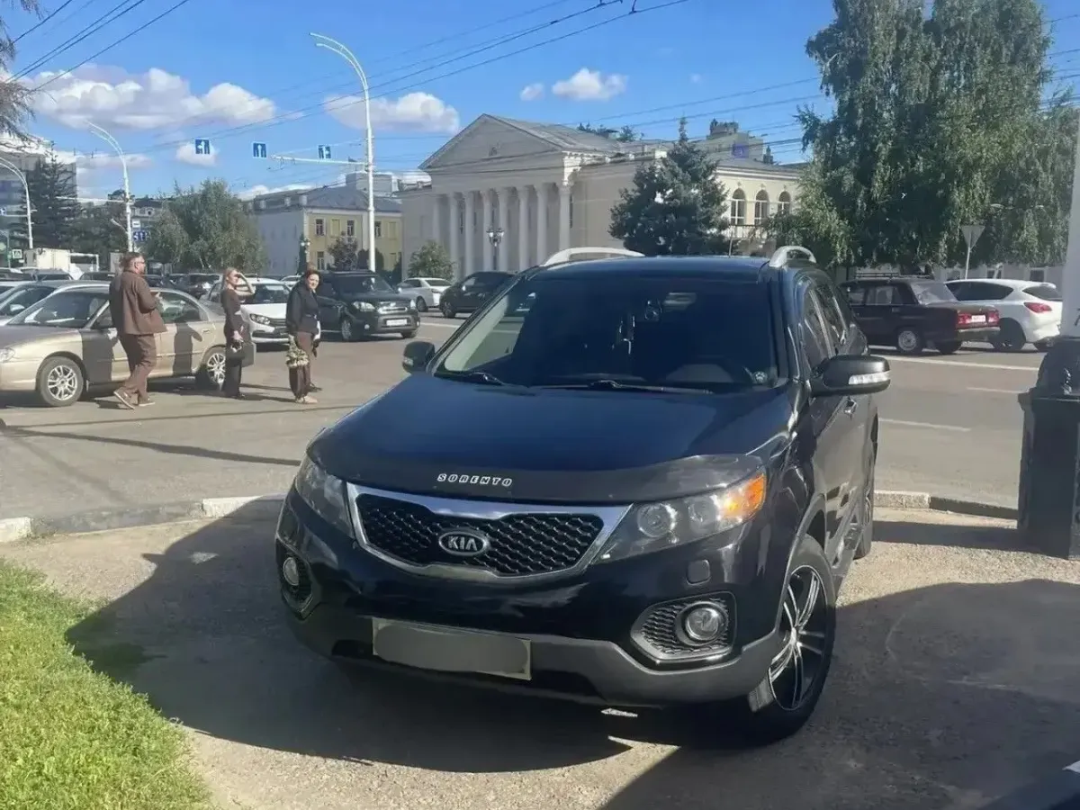 В Тамбове усилят контроль за парковкой на тротуарах и зеленых зонах