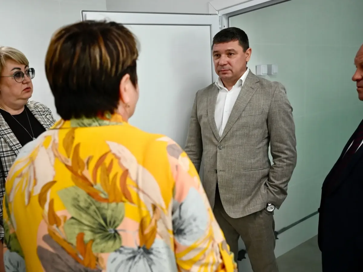 В селе Дубовое отремонтировали детский сад и благоустроили центральную площадь