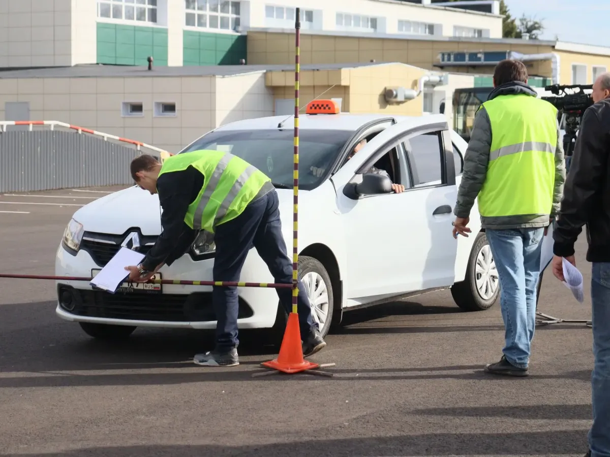 Водители школьных автобусов из Тамбовской области заняли два первых места в конкурсе