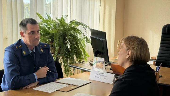 Прокурор Томской области провел прием работников «Интергласса» в Самусе — Томск Сейчас