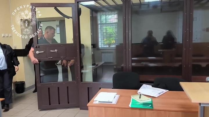В Лихославле заключили под стражу подозреваемого в убийстве двух человек