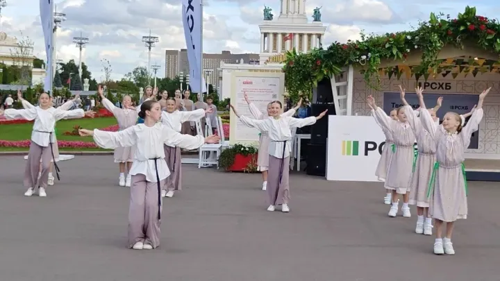 Тверские творческие коллективы выступили на фестивале «Вкусы России» на ВДНХ