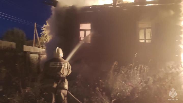 Пожар в деревне Шарицы