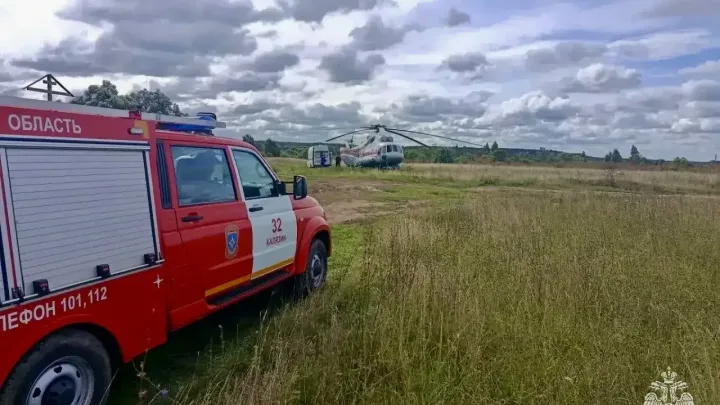 В Твери вертолётом доставили больного из Калязинского района