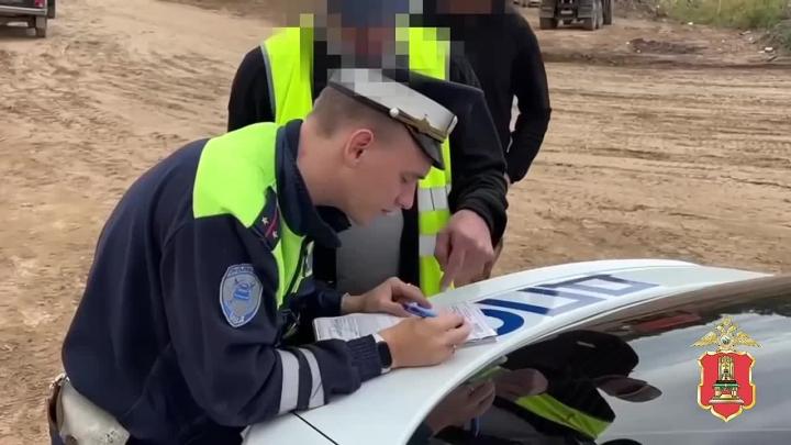 В Калининском округе за три дня проверили более 350 грузовиков в ходе рейда