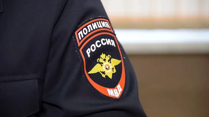 В Вышнем Волочке полицейские раскрыли кражу денег из перепутанного пакета