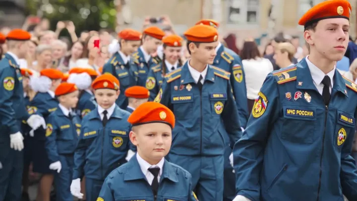 Школа № 4 города Твери впервые сформировала кадетский класс для первоклассников