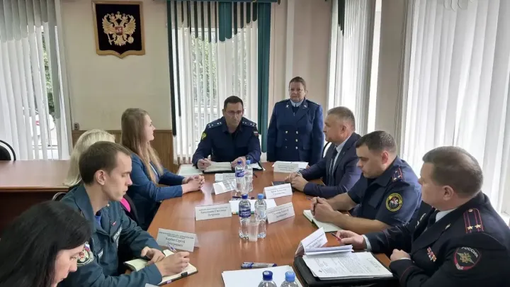 Прокурор Тверской области представил нового прокурора Торопецкого района