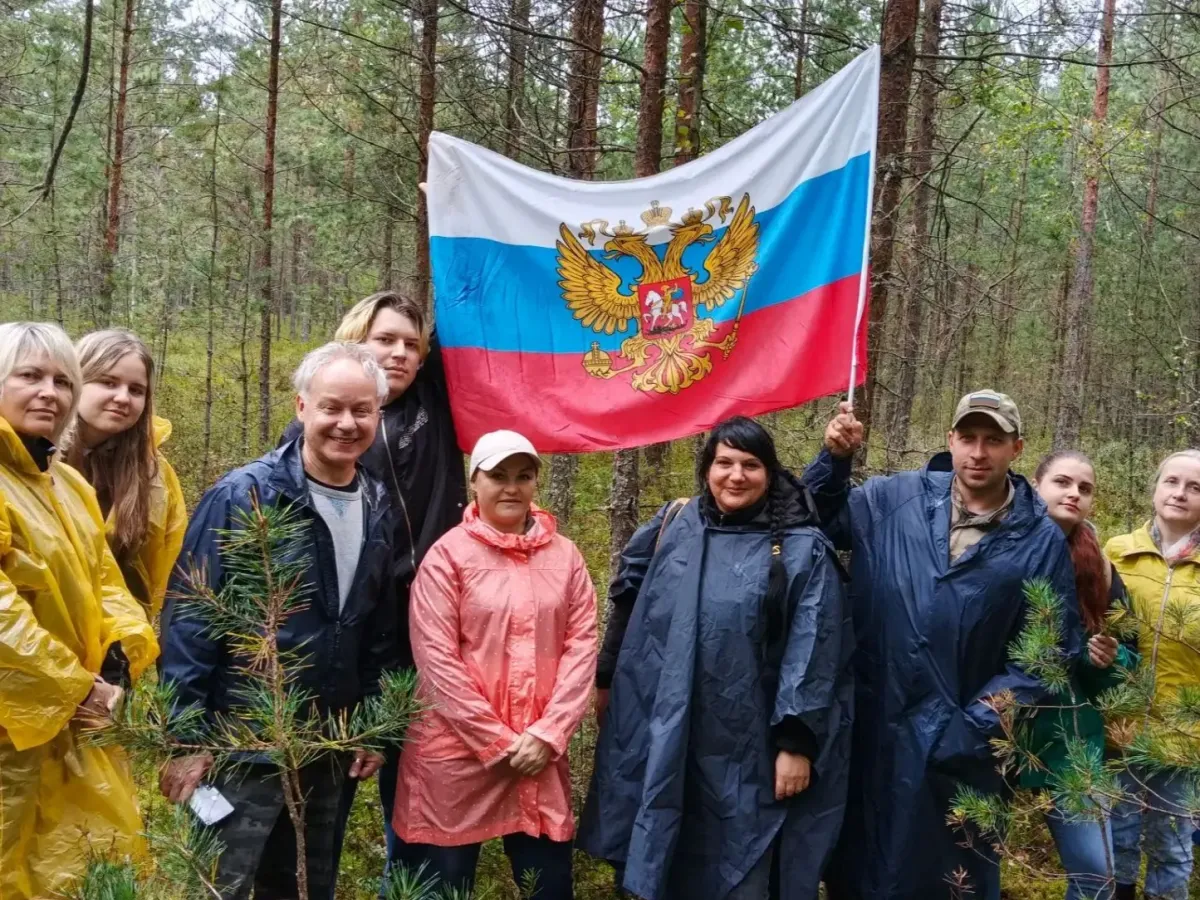 В памятнике природы «Монастырский лес» прошла экологическая экскурсия
