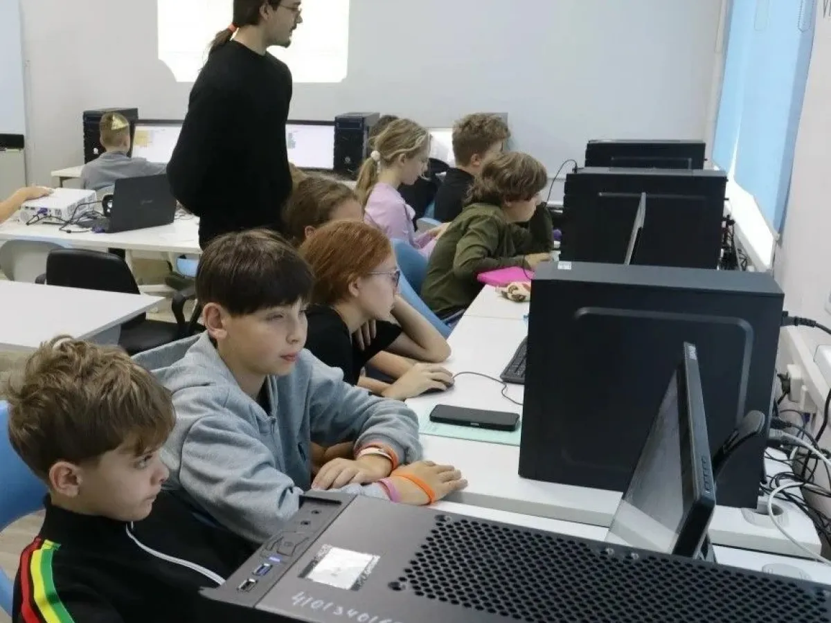В тверском центре «Орион» прошла профильная смена «Интеллектуальный марафон»
