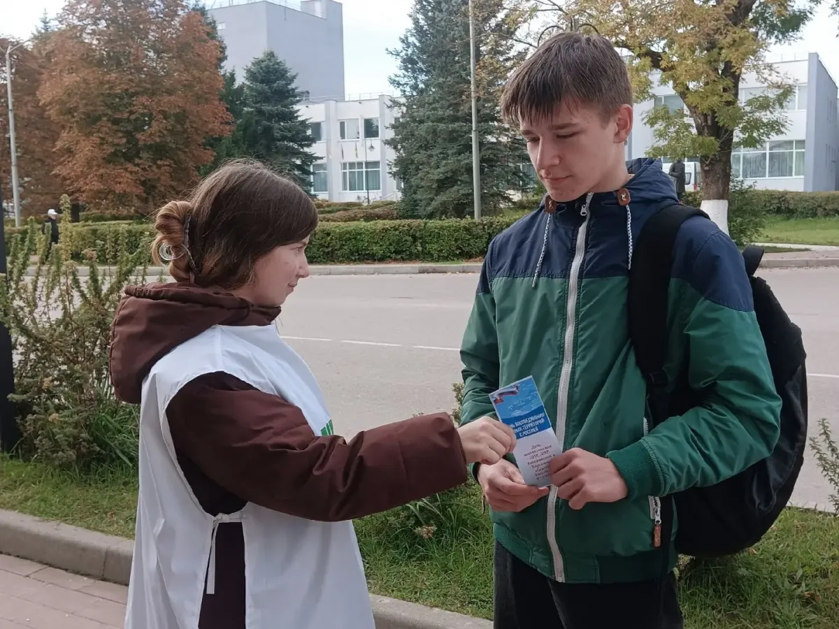 В Торопце волонтёры библиотеки присоединились к акции «Спасибо, что #МЫВМЕСТЕ»