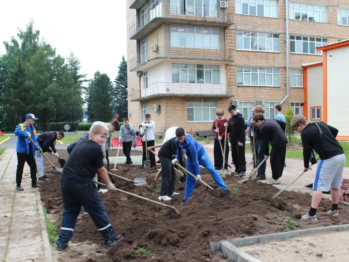 Областная клиническая больница Твери перевыполнила план по трудоустройству подростков