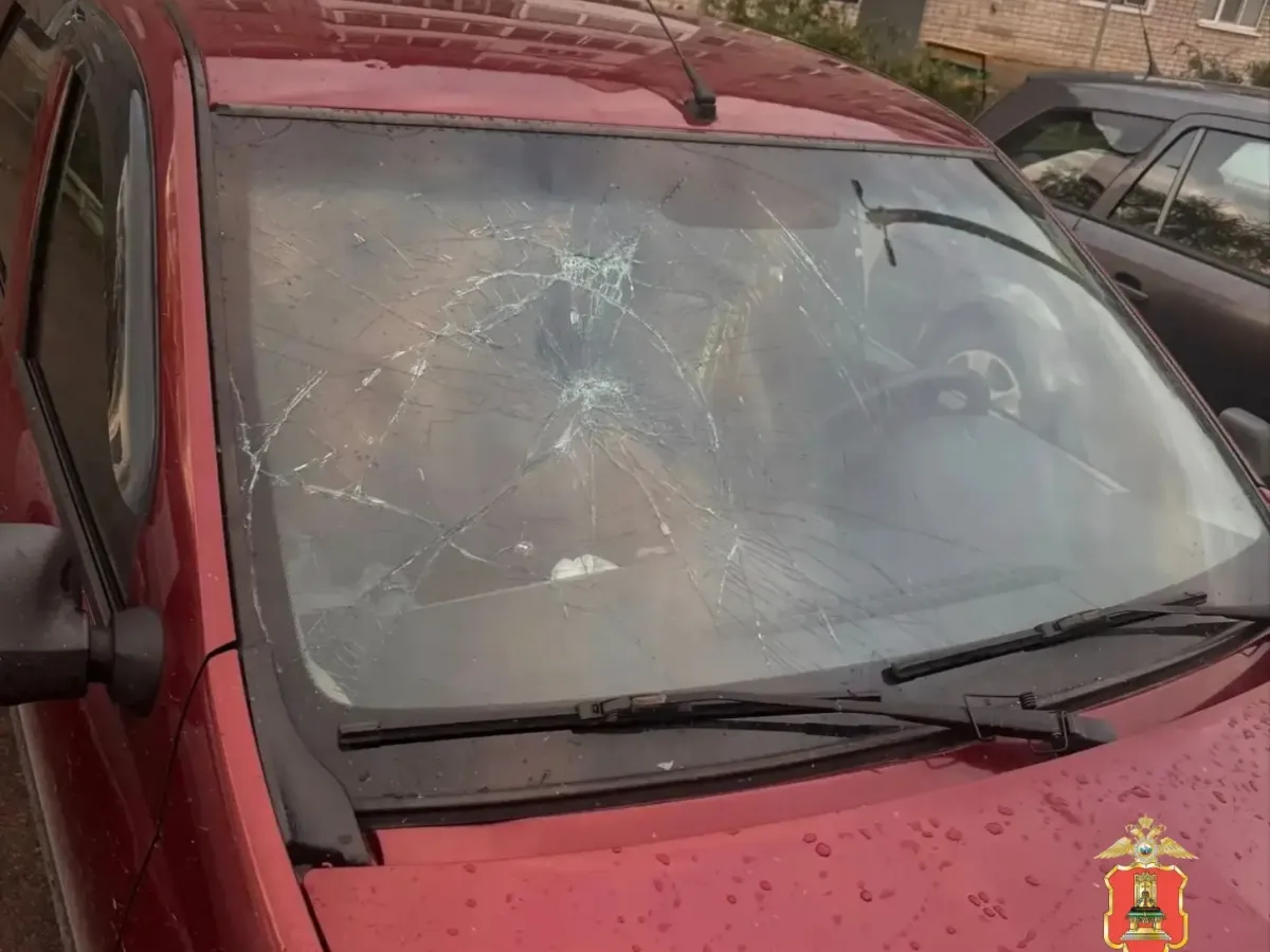В Зубцове возбудили дело после угроз убийством и порчи автомобиля на парковке