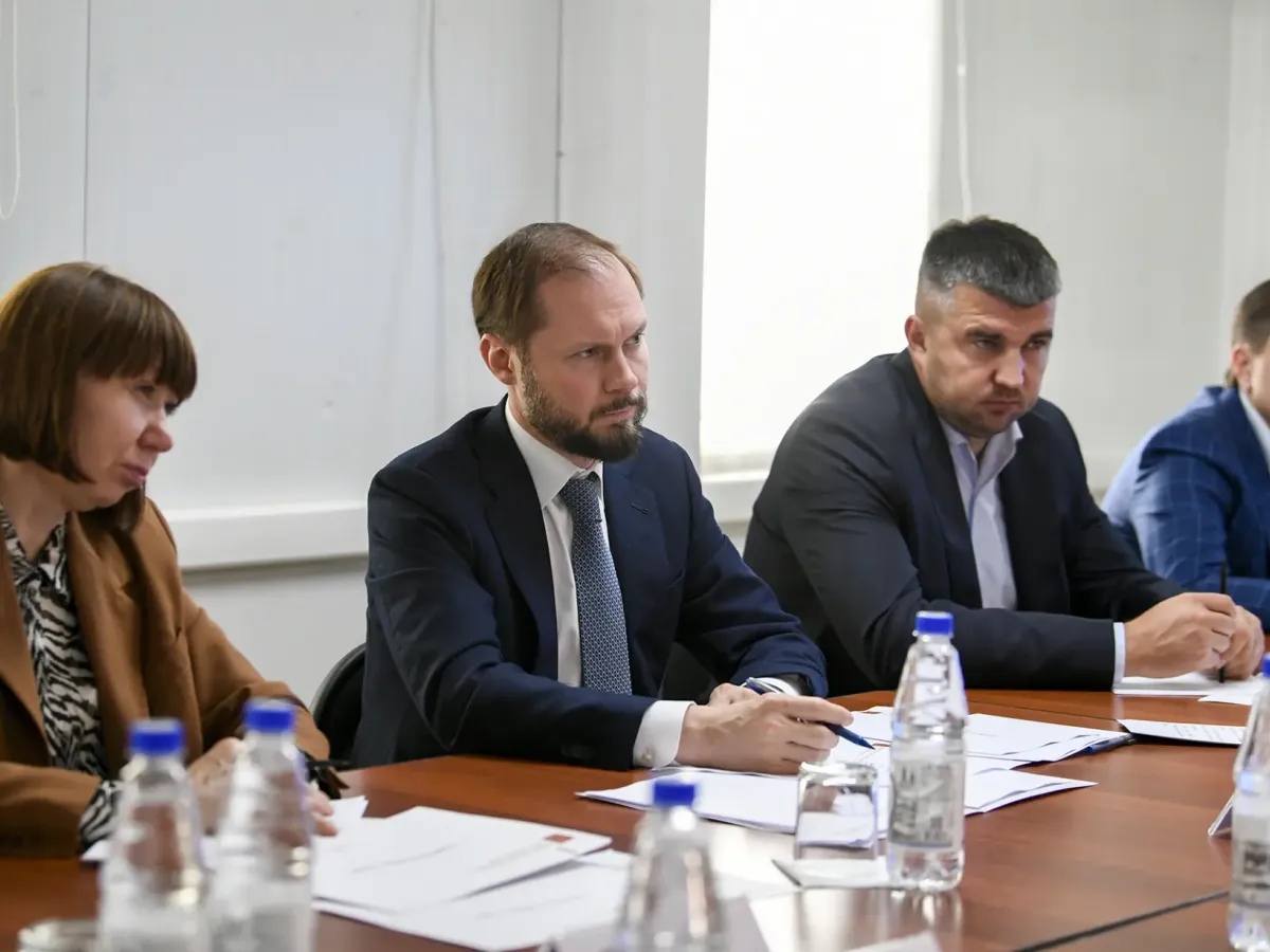 В Твери проинспектировали строительство Западного моста и обсудили обходы Старицы и Торжка