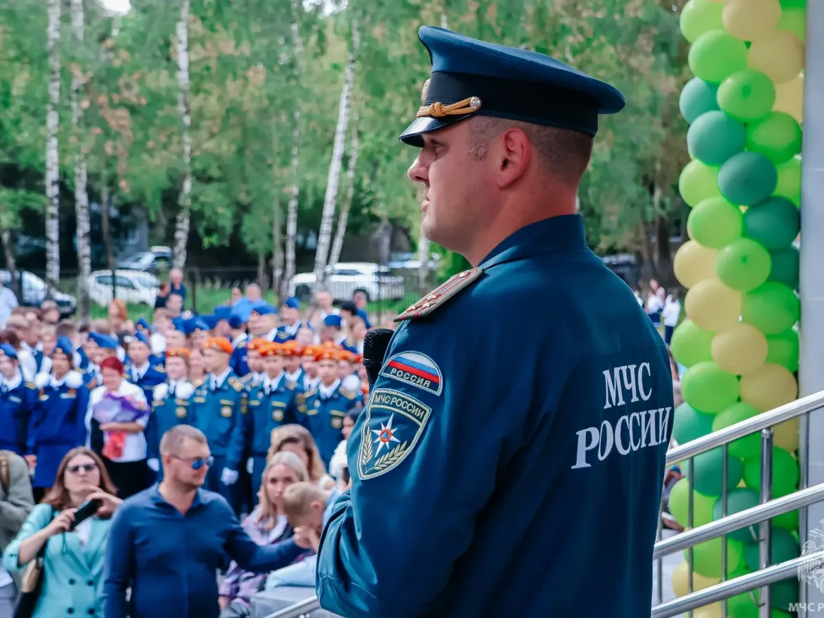 В Твери открыли первый в области кадетский класс МЧС для первоклассников