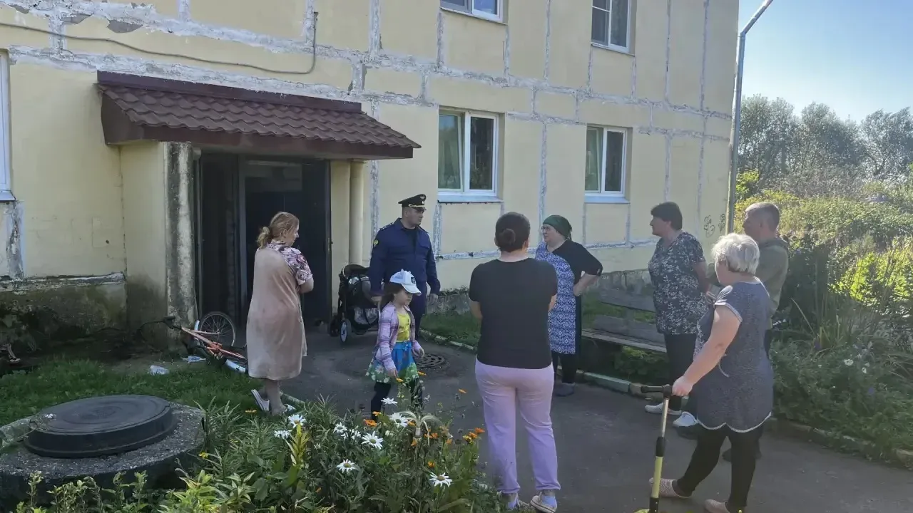 В Калининском округе начали проверку качества воды и водоотведения