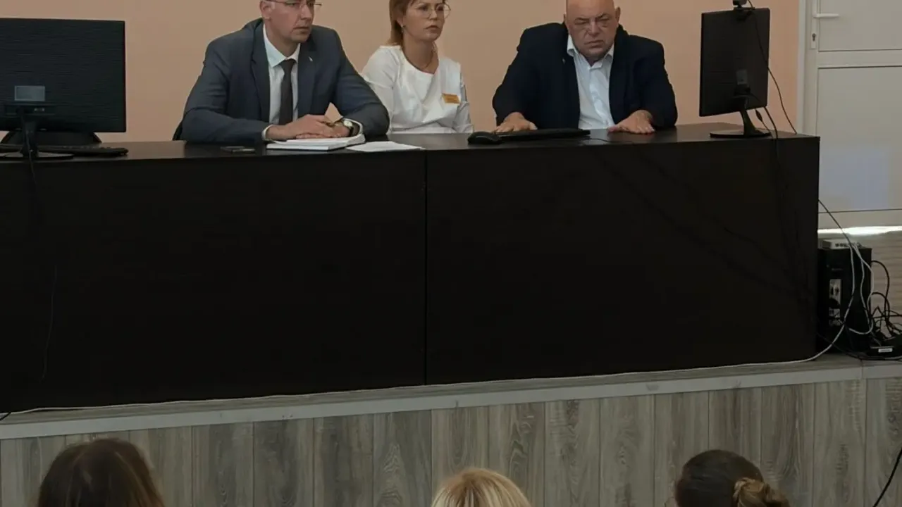 В Твери обсудили помощь детям с паллиативным статусом и их семьям — Тверь Сейчас