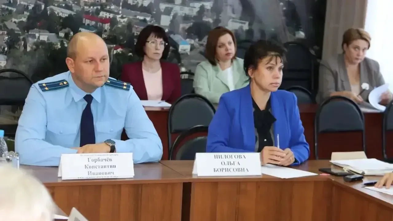 В Нелидовском округе обсудили обновление Устава и назначили публичные слушания