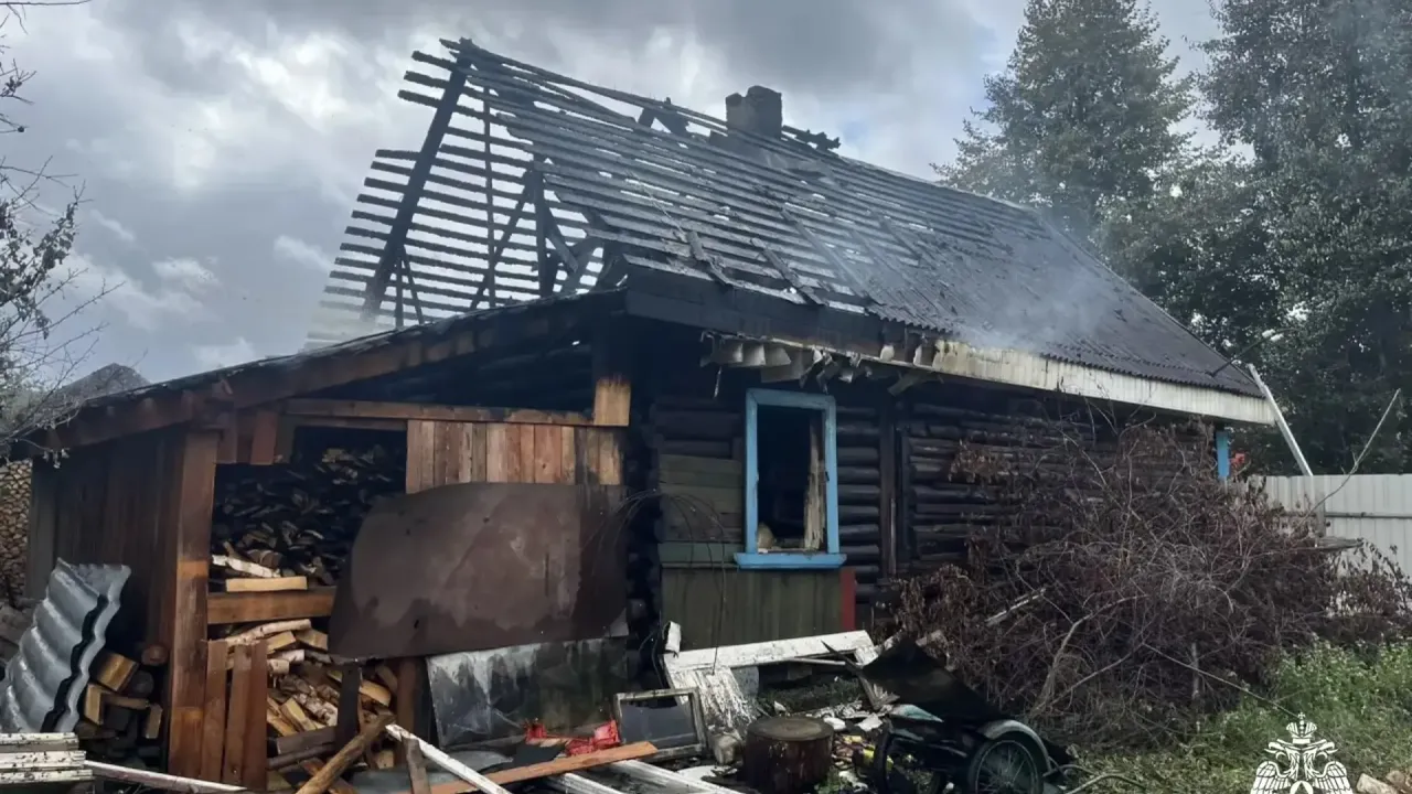 В Тверской области при тушении пожара спасатели обнаружили погибшего