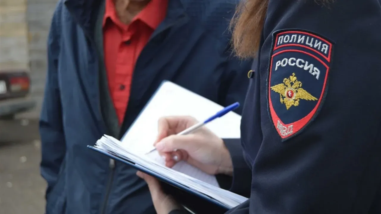 Житель Бологого стал фигурантом уголовного дела за удар знакомой бутылкой по голове