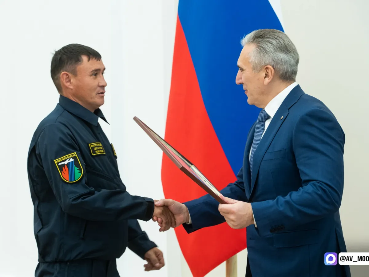 Александр Моор поздравил работников лесного комплекса Тюменской области с праздником