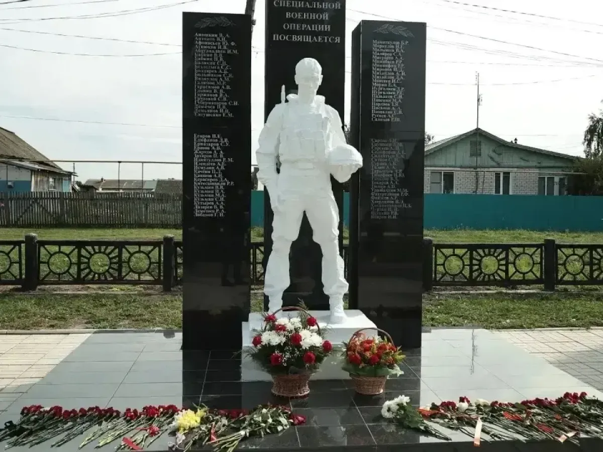Губернатор Алексей Русских подвел итоги поездки в Новомалыклинский район
