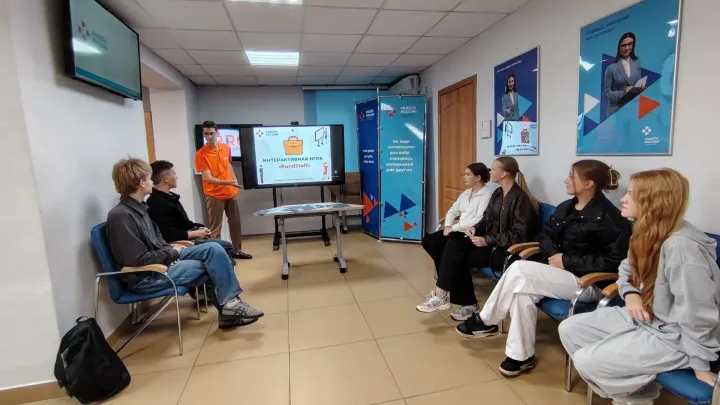 В Кольчугинском филиале Кадрового центра провели профориентационную игру для подростков — Владимир Сейчас