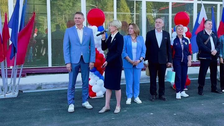 В Александрове на стадионе «Орбита» открылся новый крытый манеж — Владимир Сейчас