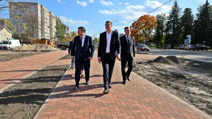 Александр Авдеев в Муроме оценил благоустройство, рок-клуб и развитие производства — Владимир Сейчас