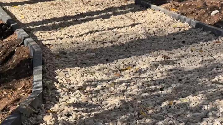 На Соловьином пруду продолжается благоустройство и укладка тротуарной плитки — Владимир Сейчас