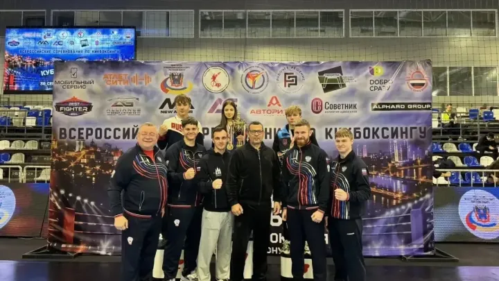 Два спортсмена стали призёрами всероссийских соревнований по кикбоксингу — Владимир Сейчас