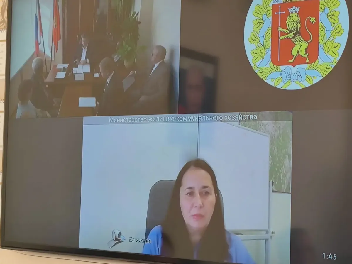 Во Владимирской области по итогам личного приёма губернатора приняли решения по ремонту дорог, газификации и связи