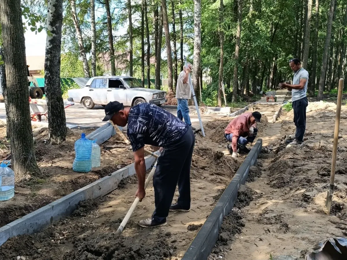 В Вязниках завершается благоустройство парка у смотровой площадки «Венец»